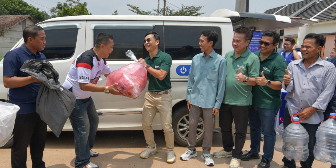 Tukar Sampah, Kurangi Cicilan Rumah BTN