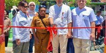 Pasar Modal Tanam Ribuan Mangrove dan Bangun Dermaga di Pulau Satando