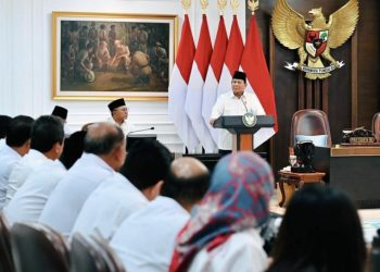 Presiden Pimpin Rapat Kabinet Bahas Penanganan Situasi Nasional