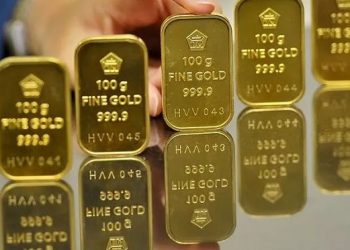 Harga Emas Melemah Tipis, Investor Global Dilanda Kebingungan