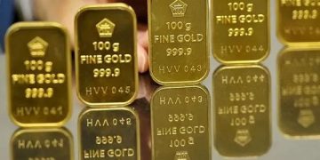 Harga Emas Melemah Tipis, Investor Global Dilanda Kebingungan