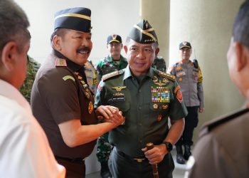 Presiden Prabowo Didampingi Panglima TNI Saksikan Penyerahan Uang Hasil Korupsi Rp13,25 Triliun di Kejaksaan Agung