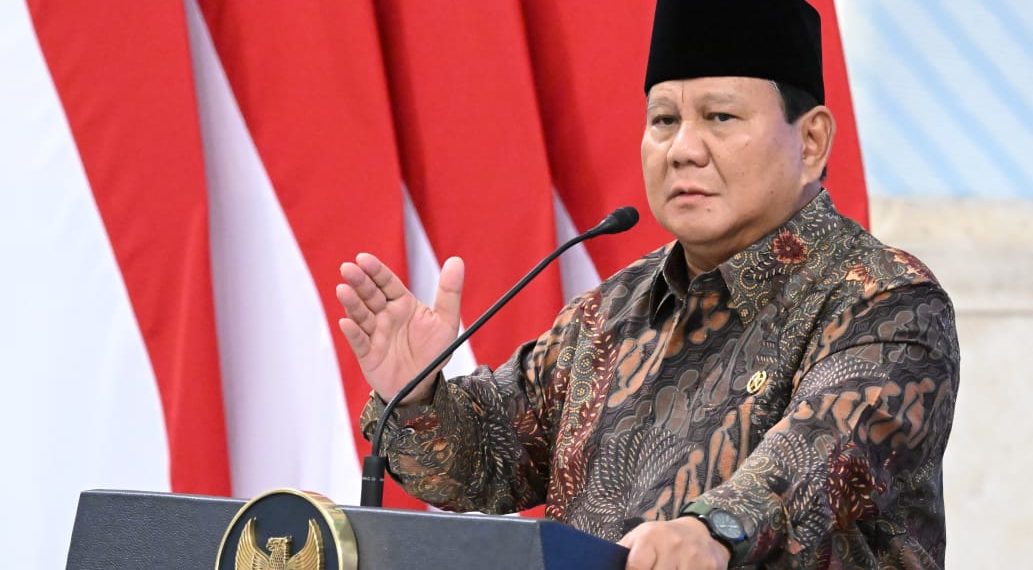 Panglima TNI Hadiri Rapat Evaluasi Satu Tahun Pemerintahan Presiden Prabowo di Istana Kepresidenan