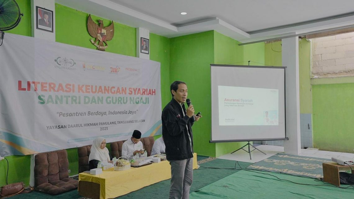 Prudential Syariah dan NU Care–LAZISNU Edukasi Santri soal Keuangan Syariah di Hari Santri Nasional