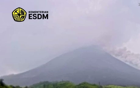 Awan Panas Guguran Terjadi di Gunung Merapi, Jarak Luncur Capai 2.000 Meter