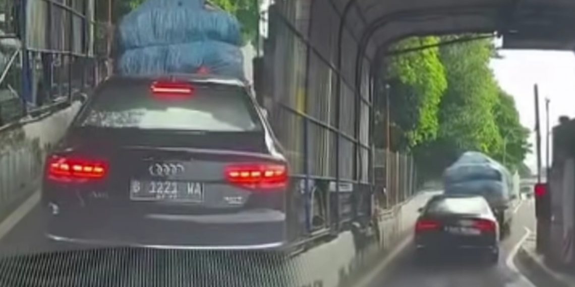 Audi A8L Terekam Mengekor Masuk Gerbang Tol TB Simatupang Tanpa Bayar, Polisi Lakukan Penelusuran
