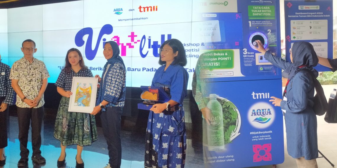 TMII Sediakan Mesin Penampung Botol Plastik, Pengunjung Bisa Tukar Poin