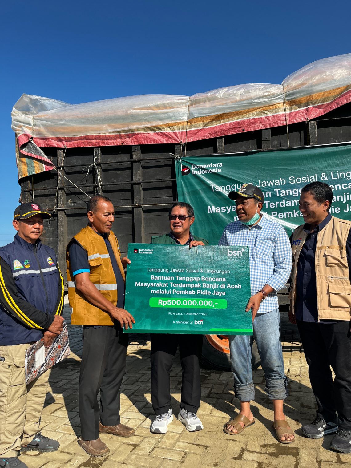 BSN Salurkan Bantuan Rp 1.350.000.000 Bantu Warga Aceh