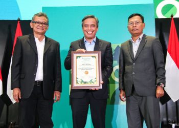 Dirut BTN Raih Penghargaan Inspirational Figure in Environmental and Social Sustainability