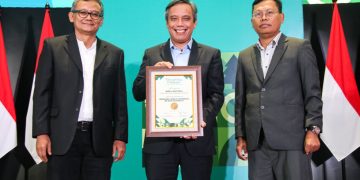 Dirut BTN Raih Penghargaan Inspirational Figure in Environmental and Social Sustainability