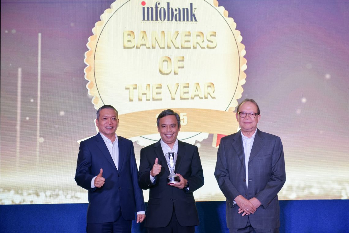 Direktur Utama BTN Raih Bangkers Of The Year