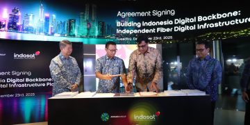Indosat Bersama Arsari Group dan Northstar Group Bentuk Platform Serat Optik Independen