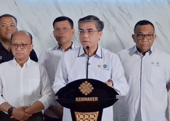 UMP 2026 Belum Diumumkan hingga Pertengahan Desember, Menaker Minta Publik Menunggu