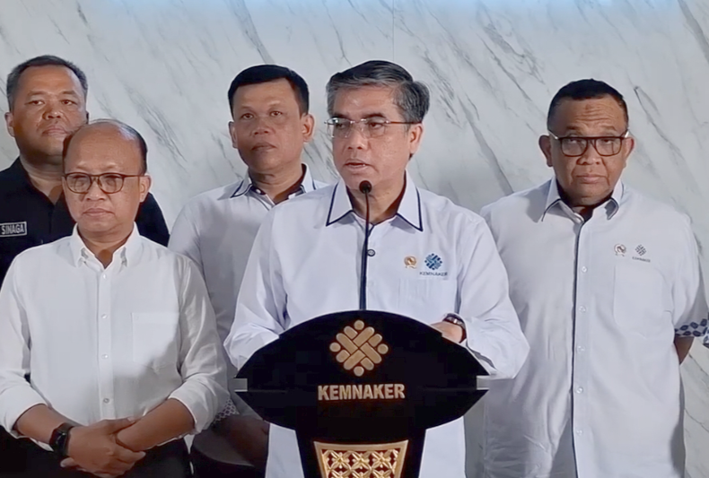 UMP 2026 Belum Diumumkan hingga Pertengahan Desember, Menaker Minta Publik Menunggu