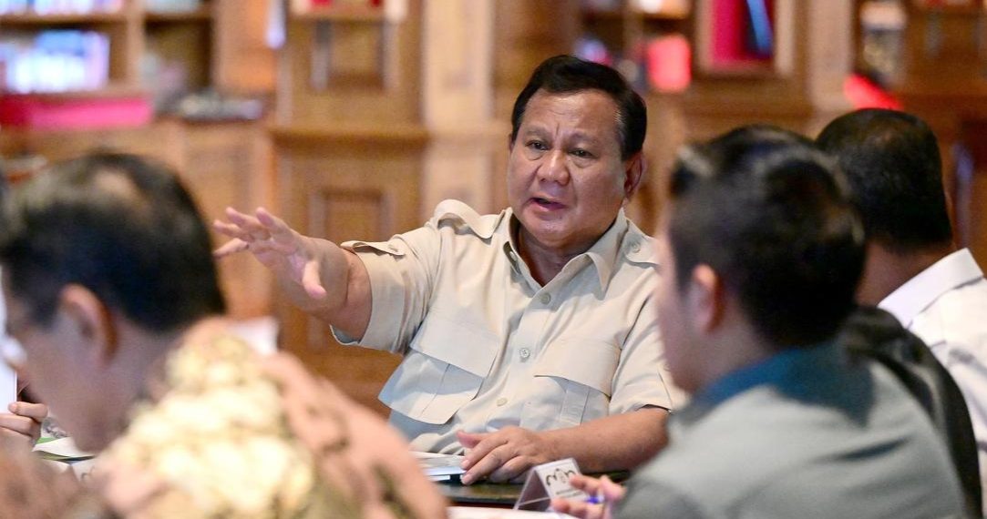 Prabowo Instruksikan Audit Menyeluruh PBPH, Izin Perusahaan Penyebab Bencana Terancam Dicabut