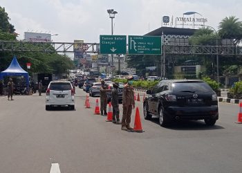 Jelang Libur Natal, 19 Ribu Kendaraan Melintas di Jalur Puncak Bogor Pagi Ini