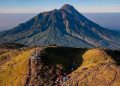 Pendaki Perempuan Meninggal Dunia Diduga Tersambar Petir di Gunung Merbabu