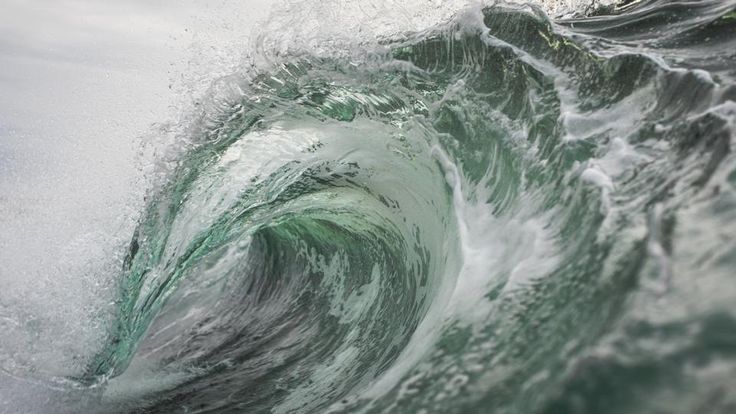 BMKG Peringatkan Gelombang Laut Tinggi 12–15 Januari 2026 di Sejumlah Perairan