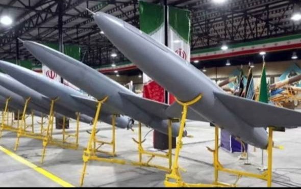 Ancaman Baru di Timur Tengah: Drone Iran Bidik Kapal Induk Amerika