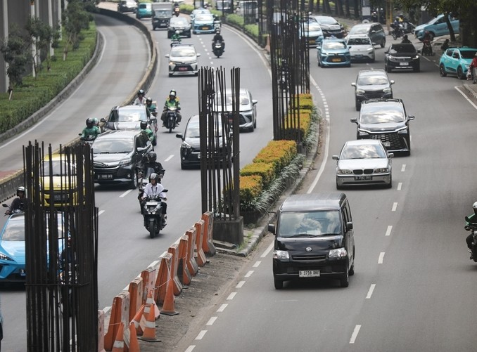 Pembongkaran Tiang Monorel Diminta Prioritaskan Keselamatan dan Kelancaran Lalu Lintas