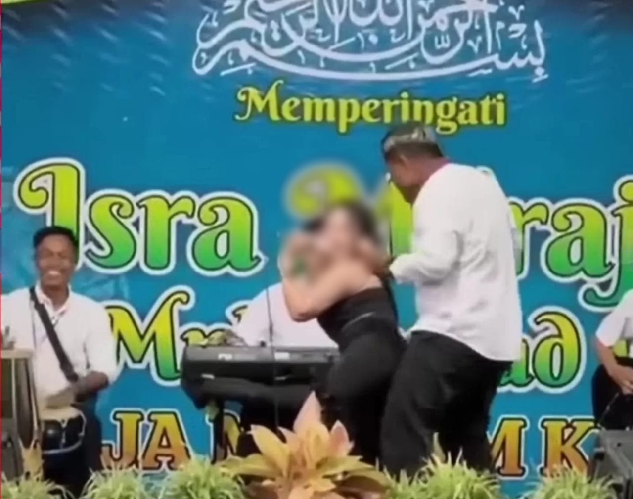 Hiburan Biduan di Acara Isra Mikraj Banyuwangi Jadi Sorotan, MUI Beri Tanggapan