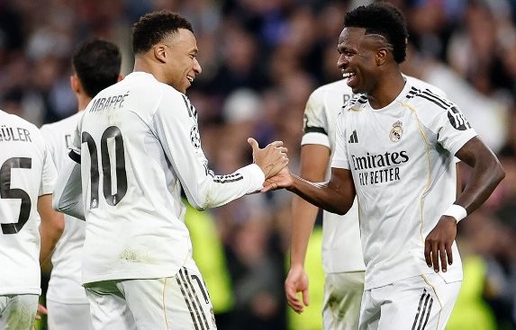 Real Madrid Bungkam AS Monaco dan Amankan Peringkat Kedua Liga Champions