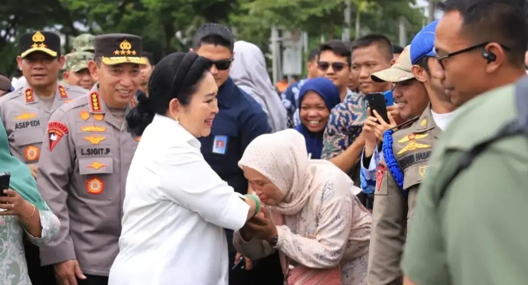 Kapolri Bersama Ketua Komisi IV DPR Hadiri Panen Raya Jagung di Bekasi, Tegaskan Dukungan Swasembada Pangan