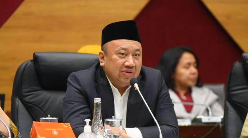 DPR Dukung Usulan Presiden Prabowo: Sekolah Baru Dilengkapi Lapangan Bola