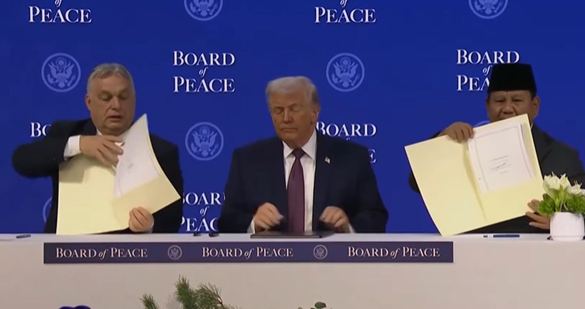 Usai Gabung Dewan Perdamaian Trump, Kemlu Tegaskan RI Belum Bahas Iuran 1 Miliar Dollar AS