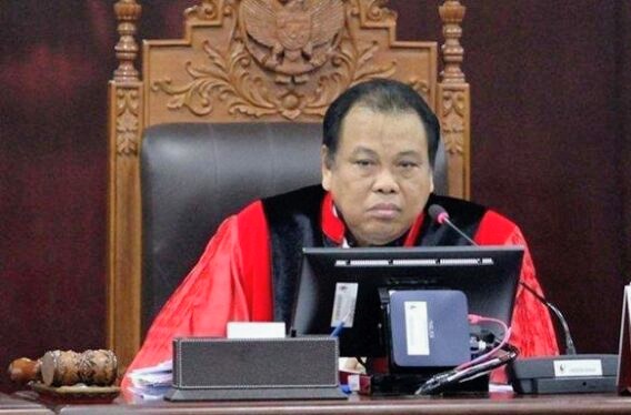Arief Hidayat: Putusan MK Usia Capres-Cawapres Picu Masalah Konstitusional