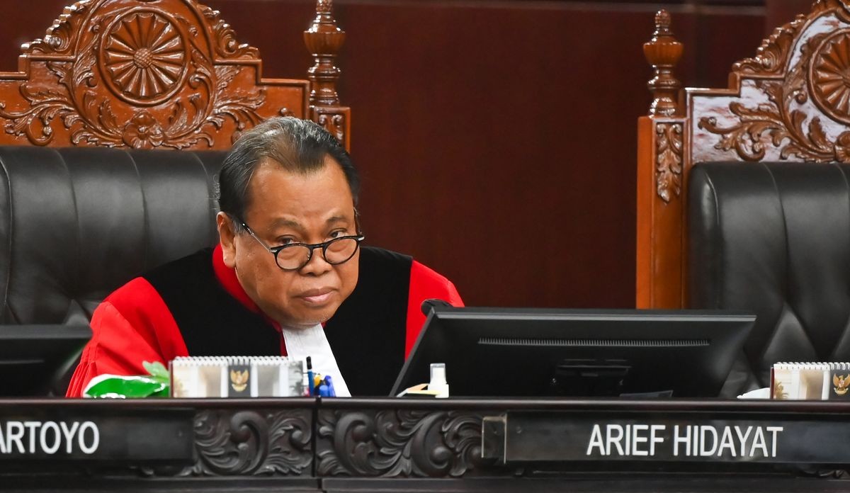 “Halu” ala Arief Hidayat, Hakim MK Bercanda Cucunya Lahir di Solo Demi Jadi Presiden atau Wapres