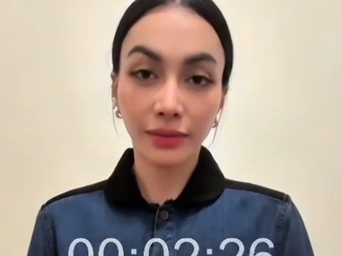 Denada Tambunan Akui Ressa Rizky Rossano Sebagai Anak Kandung, Sampaikan Permohonan Maaf